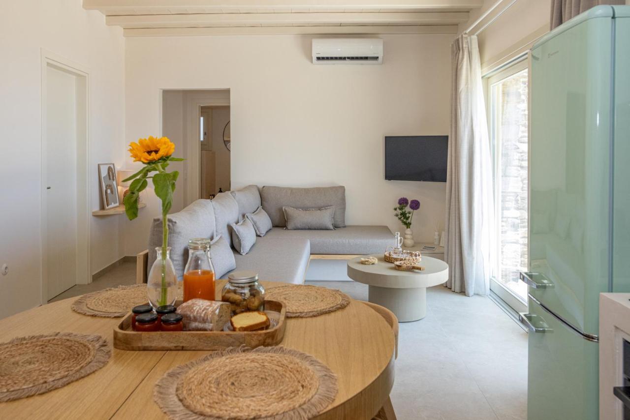Velouchi Hideout Residence Тинос Экстерьер фото